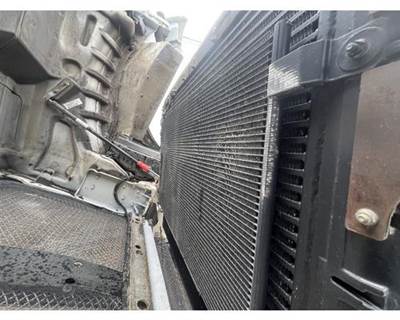 Kenworth T800 A/C Condenser