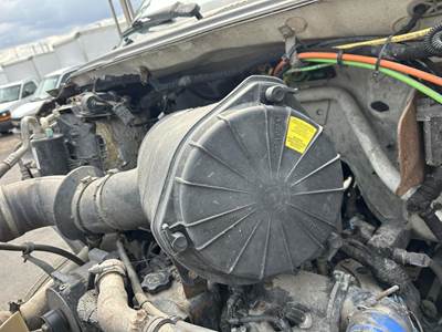 Ford F-750 Air Cleaner / Air Filter Housing for a Ford F750