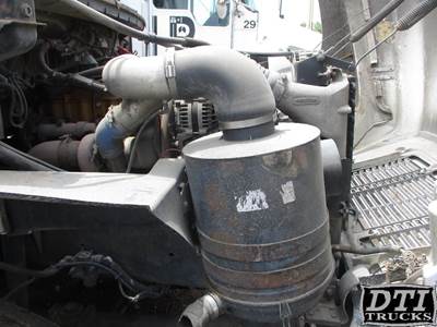 Freightliner FL70 Air Cleaner / Air Filter Housing