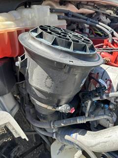 Freightliner M2 106 Air Cleaner / Air Filter Housing