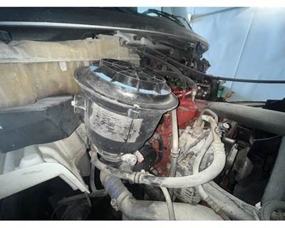 Freightliner M2 106 Air Cleaner / Air Filter Housing
