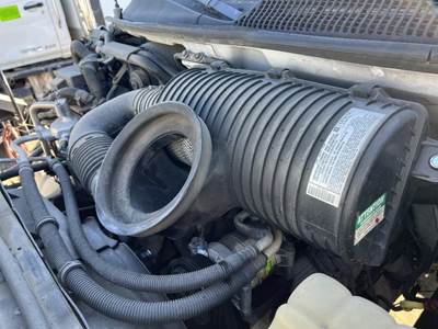 GMC C5500 Air Cleaner / Air Filter Housing