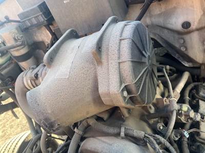 GMC C6500 Air Cleaner / Air Filter Housing