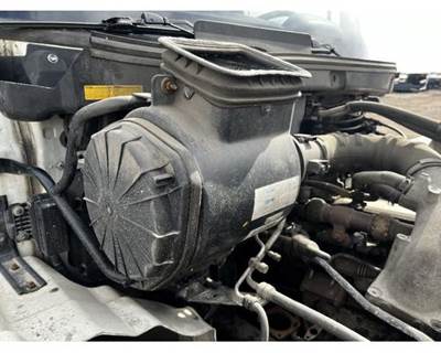 Hino 268 Air Cleaner / Air Filter Housing