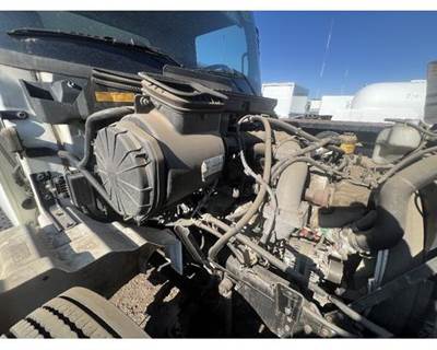 Hino 338 Air Cleaner / Air Filter Housing