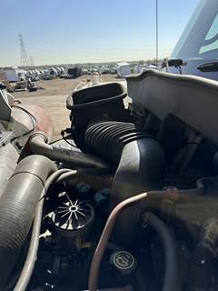 International 4200 Air Cleaner / Air Filter Housing