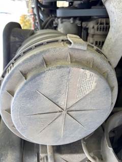 International 4300 Air Cleaner / Air Filter Housing