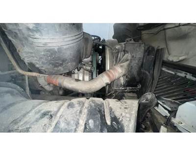 International 4300 Air Cleaner / Air Filter Housing
