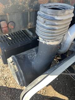 Isuzu FTR Air Cleaner / Air Filter Housing