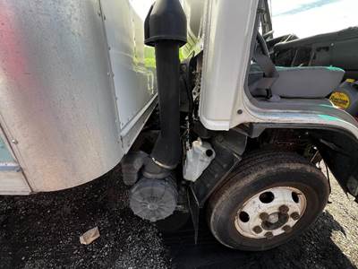 Isuzu NPR Air Cleaner / Air Filter Housing