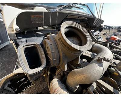 Kenworth T270 Air Cleaner / Air Filter Housing