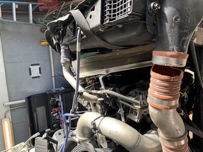 Kenworth T370 Air Cleaner / Air Filter Housing