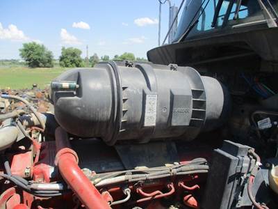 Kenworth T800 Air Cleaner / Air Filter Housing
