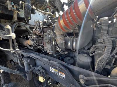 Kenworth T800 Air Cleaner / Air Filter Housing