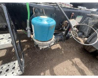 Freightliner Cascadia Air Dryer