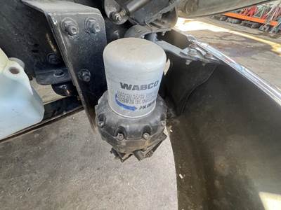 Freightliner M2 106 Air Dryer