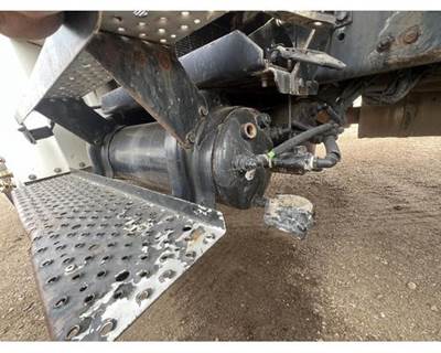 Freightliner M2 106 Air Dryer