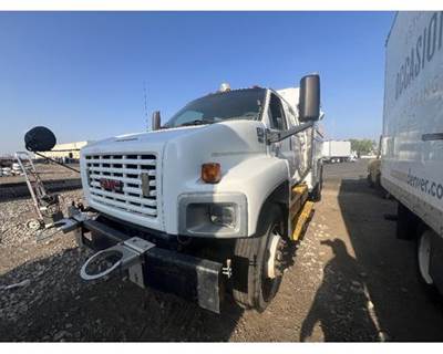GMC C7500 Air Dryer