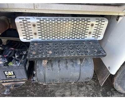 International 4400 Air Dryer