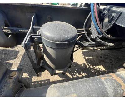 International 4400 Air Dryer