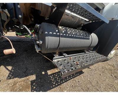 International 7500 Air Dryer