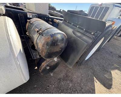 Freightliner Cascadia Air Tank