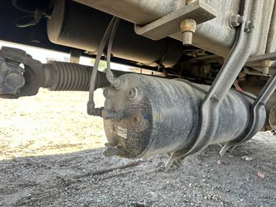 Freightliner M2 106 Air Tank