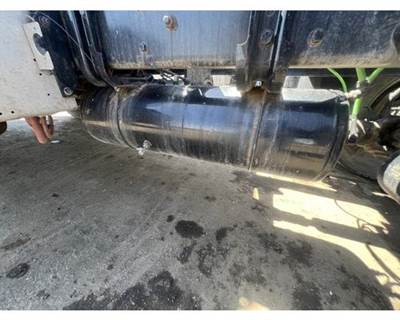 Freightliner M2 106 Air Tank