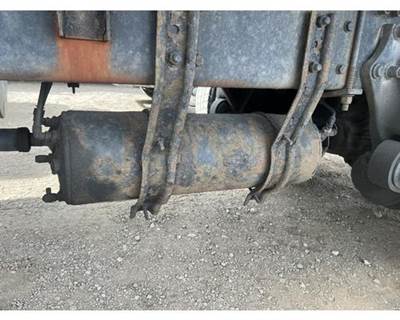 Freightliner M2 106 Air Tank