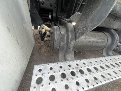 Freightliner M2 112 Air Tank