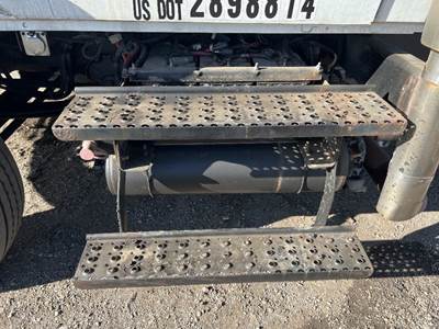 International 4300 Air Tank