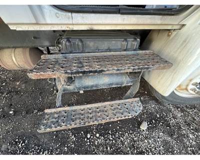 International 4300 Air Tank