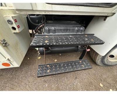 International 4400 Air Tank