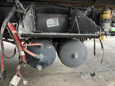 International DuraStar Air Tank