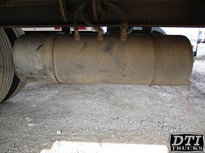 Peterbilt 337 Air Tank