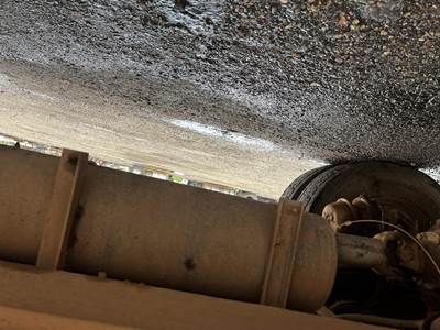 Peterbilt 337 Air Tank