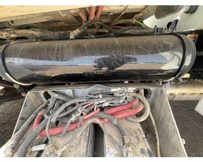 Peterbilt 337 Air Tank