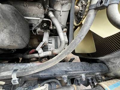 Freightliner M2 106 Alternator