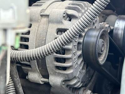 GMC C5500 Alternator