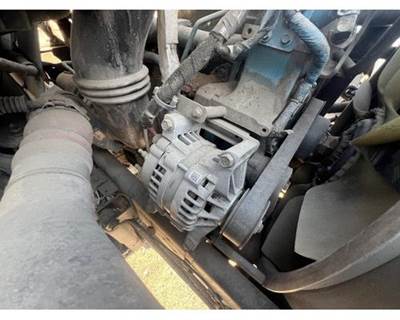 International DT466E Alternator for a International 4400