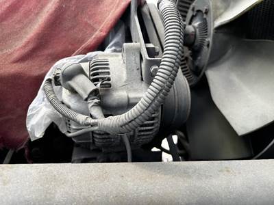 Isuzu FTR Alternator