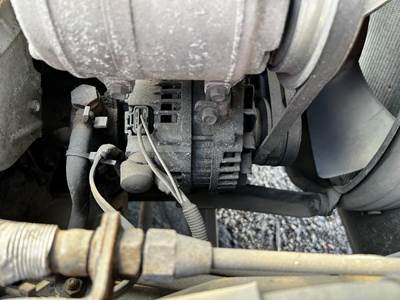 Isuzu NPR Alternator