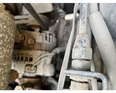 Isuzu NPR Alternator