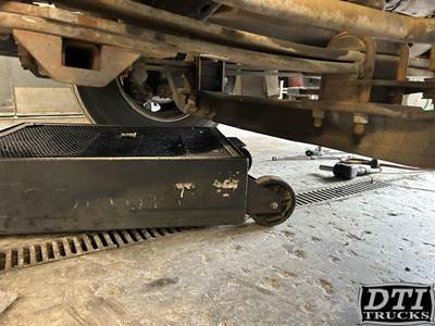 Chevrolet C6500 Front Axle Assembly