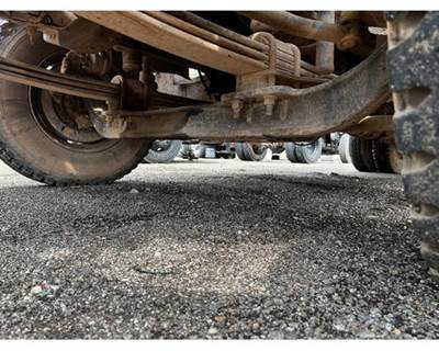 Chevrolet C7500 Front Axle Assembly