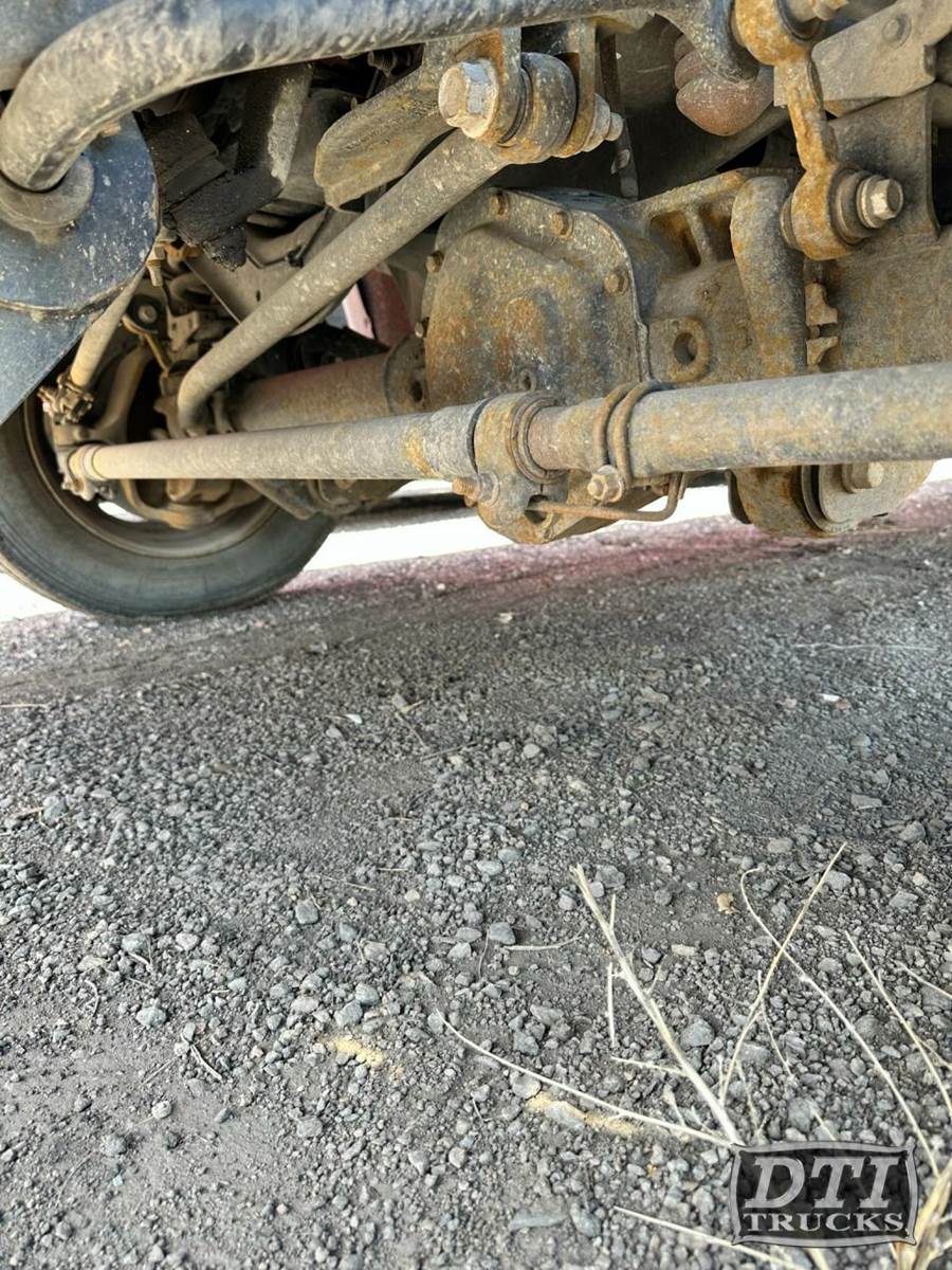 2008 Ford F450 Front Axle Assembly for a Ford F450 For Sale Wheat