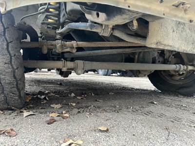 Ford F-550 Front Axle Assembly for a Ford F550