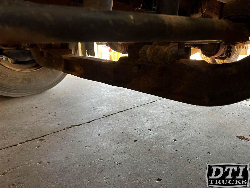 2008 Ford F650 Front Axle Assembly for a Ford F650 For Sale Wheat
