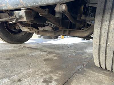 Ford F-700 Front Axle Assembly for a Ford F700