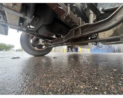 Ford F-800 Front Axle Assembly for a Ford F800
